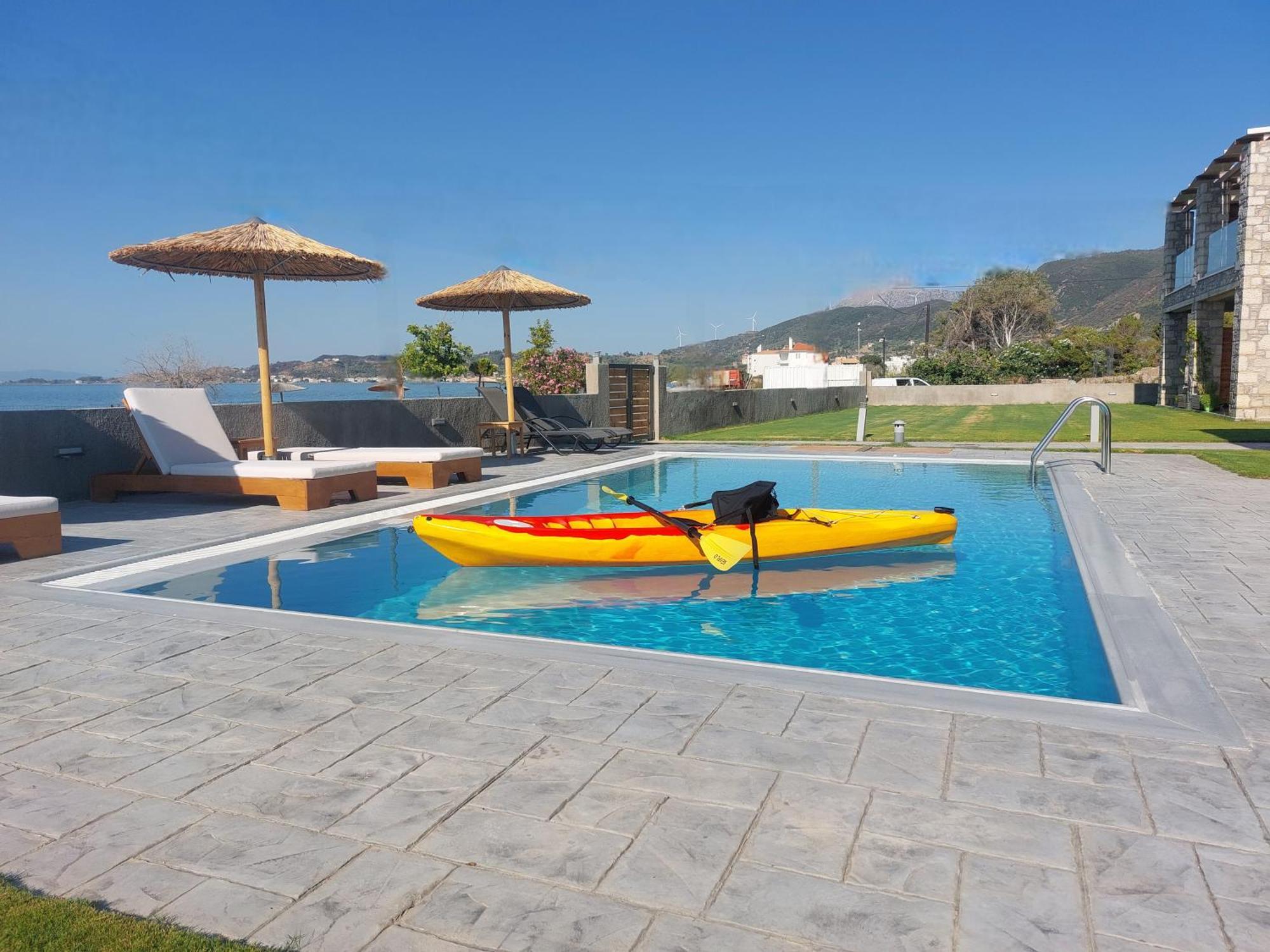 Santa Domenica Nafpaktos - Rooms And Apartments By The Sea エクステリア 写真